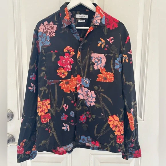 Urban Outfitters Satin Floral Button-Down Shirt S - Picture 5 of 12